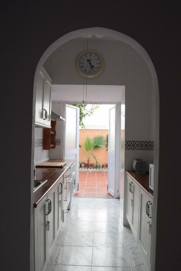 Enjoy Sevilla Familia Sevilha Exterior foto